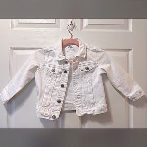 ZARA Girls chic white denim jacket, size 6